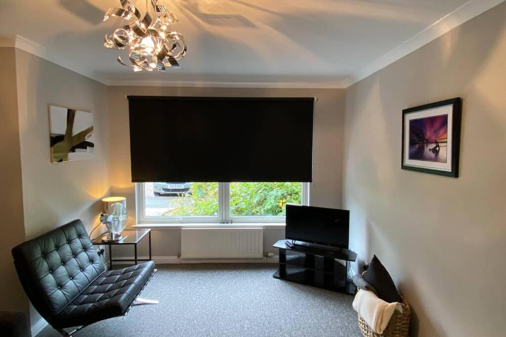 Peter Pan Apartment In The Heart Of Inverness Dalneigh Экстерьер фото